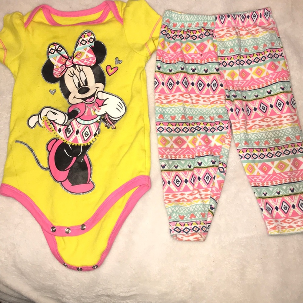 Yellow Minnie Mouse set